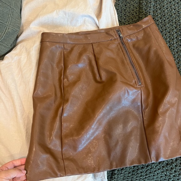 VICI brown leather skirt - Picture 7 of 8